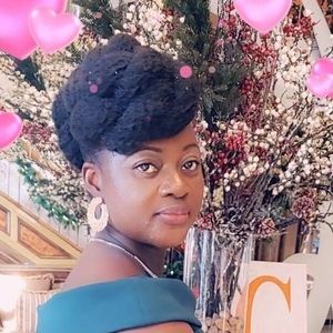 Meet your Posher, Joyce